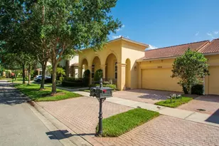 10091 SW Dolce Rd, Port Saint Lucie, FL 34986 - Photo 2