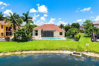 3592 Collonade Drive, Wellington, FL 33449 - Photo 30