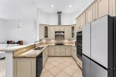 3592 Collonade Drive, Wellington, FL 33449 - Photo 10