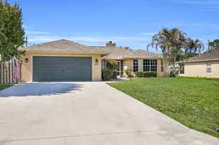 481 NW Riverside Dr, Port Saint Lucie, FL 34983 - Photo 2