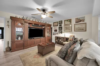 481 NW Riverside Drive, Port Saint Lucie, FL 34983 - Photo 8
