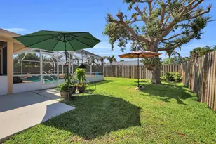 481 NW Riverside Dr, Port Saint Lucie, FL 34983 - Photo 36