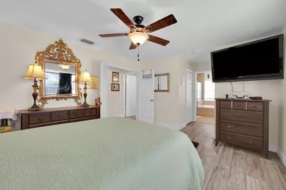 481 NW Riverside Drive, Port Saint Lucie, FL 34983 - Photo 22