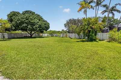 6207 Shadow Tree Lane, Lake Worth, FL 33463 - Photo 12
