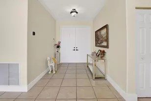 6207 Shadow Tree Ln, Lake Worth, FL 33463 - Photo 8
