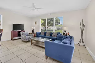 6207 Shadow Tree Ln, Lake Worth, FL 33463 - Photo 10