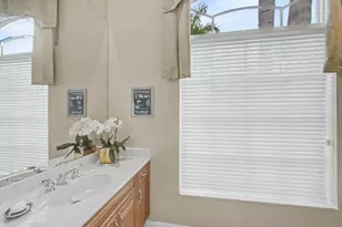 127 Vintage Isle Ln, Palm Beach Gardens, FL 33418 - Photo 24