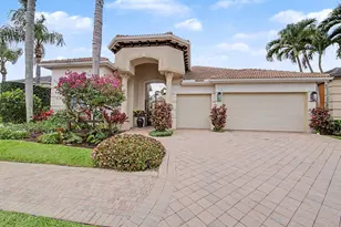 127 Vintage Isle Ln, Palm Beach Gardens, FL 33418 - Photo 2