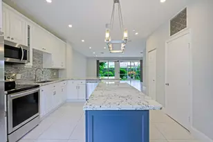 6817 Via Regina, Boca Raton, FL 33433 - Photo 2