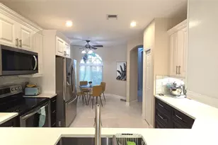 504 W Palm Aire Dr, Pompano Beach, FL 33069 - Photo 4