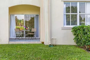 2040 Greenview Shores Blvd, Wellington, FL 33414 - Photo 4