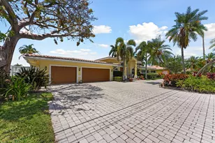 2141 NE 29th St, Lighthouse Point, FL 33064 - Photo 2