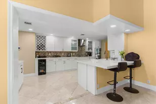 2141 NE 29th St, Lighthouse Point, FL 33064 - Photo 12