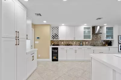 2141 NE 29th Street, Lighthouse Point, FL 33064 - Photo 14