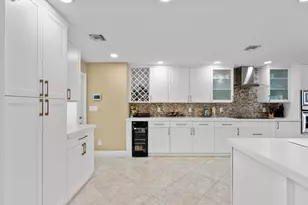 2141 NE 29th St, Lighthouse Point, FL 33064 - Photo 14