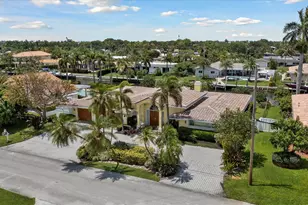 2141 NE 29th St, Lighthouse Point, FL 33064 - Photo 4