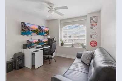 2712 NW 80th Avenue, Sunrise, FL 33322 - Photo 8