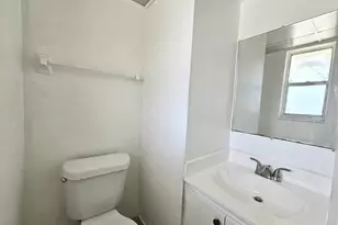 7801 S Colony Cir, Tamarac, FL 33321 - Photo 10