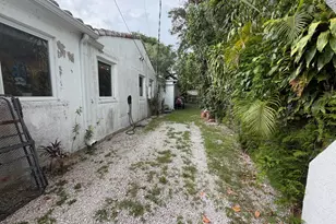 2319 Swanson Ave, Miami, FL 33133 - Photo 12