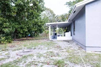 5437 Greenwood Drive, Delray Beach, FL 33484 - Photo 18