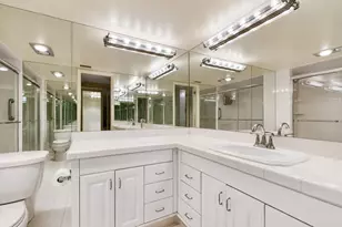 5561 Fairway Park Dr, Boynton Beach, FL 33437 - Photo 16