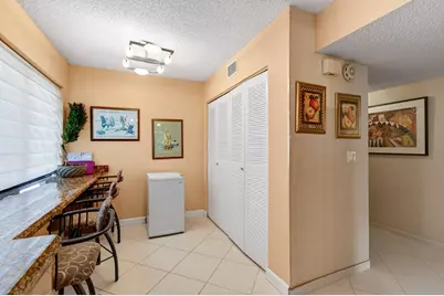 5561 Fairway Park Drive #104, Boynton Beach, FL 33437 - Photo 24