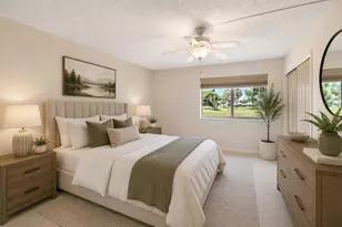 5561 Fairway Park Dr, Boynton Beach, FL 33437 - Photo 14