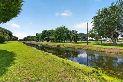 5561 Fairway Park Drive #104, Boynton Beach, FL 33437 - Photo 40