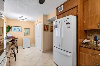 5561 Fairway Park Drive #104, Boynton Beach, FL 33437 - Photo 22