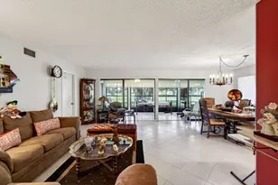 5561 Fairway Park Dr, Boynton Beach, FL 33437 - Photo 6