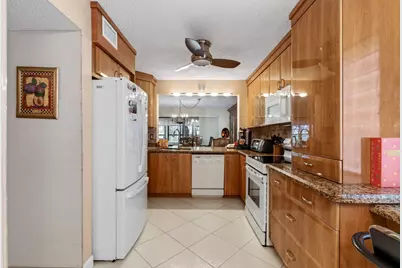 5561 Fairway Park Drive #104, Boynton Beach, FL 33437 - Photo 18