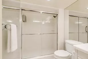 5561 Fairway Park Dr, Boynton Beach, FL 33437 - Photo 28