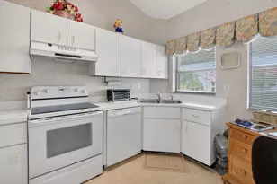 5907 Parkwalk Dr, Boynton Beach, FL 33472 - Photo 4