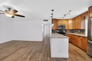22 Normandy A, Delray Beach, FL 33484 - Photo 4