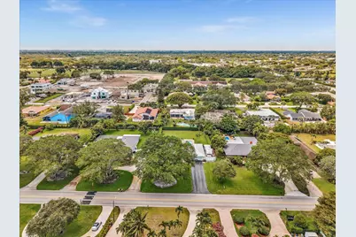 3904 Lowson Boulevard, Delray Beach, FL 33445 - Photo 60