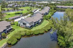 2104 Fairway Dr S, Jupiter, FL 33477 - Photo 2