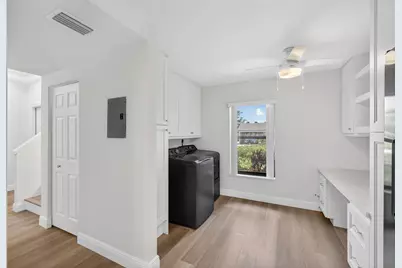 2104 Fairway Drive S, Jupiter, FL 33477 - Photo 12