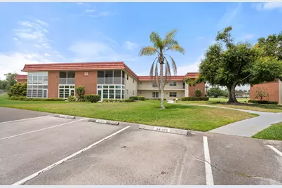33 Pine Arbor Lane #102, Vero Beach, FL 32962 - Photo 2
