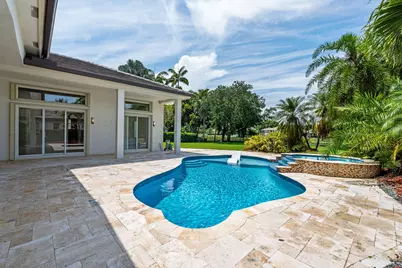 10251 N Lake Vista Circle, Davie, FL 33328 - Photo 52