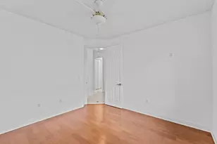10251 N Lake Vista Cir, Davie, FL 33328 - Photo 38