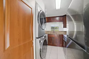 1041 Coral Club Dr, Coral Springs, FL 33071 - Photo 12
