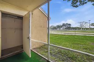 1041 Coral Club Dr, Coral Springs, FL 33071 - Photo 20