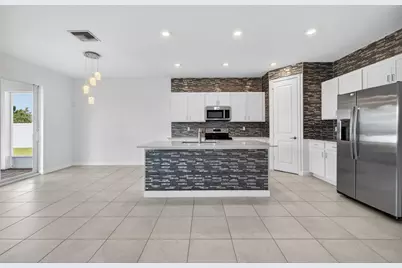 13275 NW Copper Creek Drive, Port Saint Lucie, FL 34987 - Photo 10