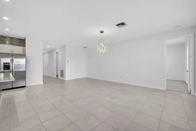 13275 NW Copper Creek Drive, Port Saint Lucie, FL 34987 - Photo 12