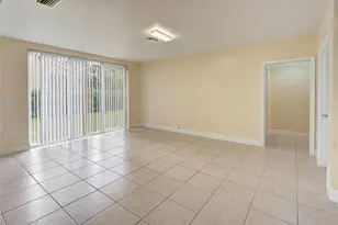 11526 NW 5th St, Coral Springs, FL 33071 - Photo 8