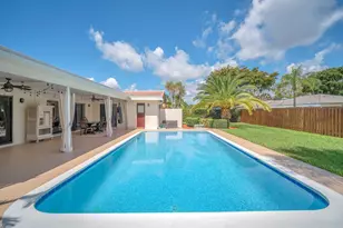 8235 NW 5th St, Coral Springs, FL 33071 - Photo 30