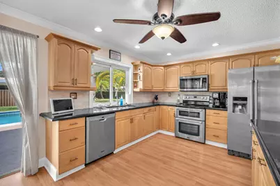 8235 NW 5th Street, Coral Springs, FL 33071 - Photo 10
