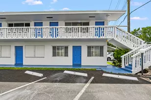 1950 Lake Osborne Dr, Lake Worth Beach, FL 33461 - Photo 1