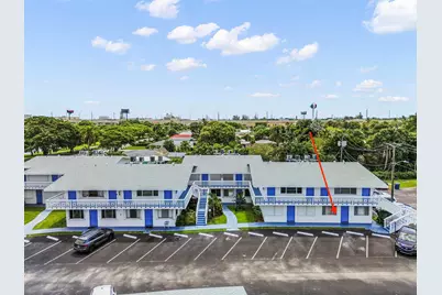 1950 Lake Osborne Drive #9, Lake Worth Beach, FL 33461 - Photo 2