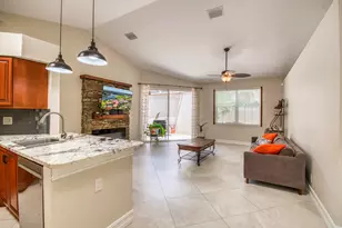 20 Via Aurelia, Palm Beach Gardens, FL 33418 - Photo 2